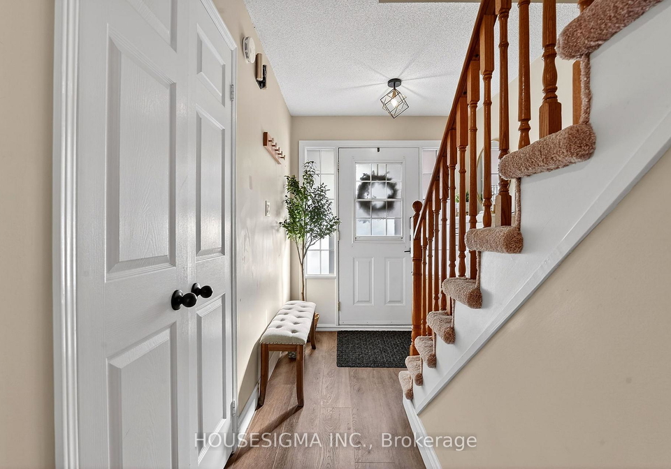 14-huntingwood-avenue-hamilton-ontario-x12991698