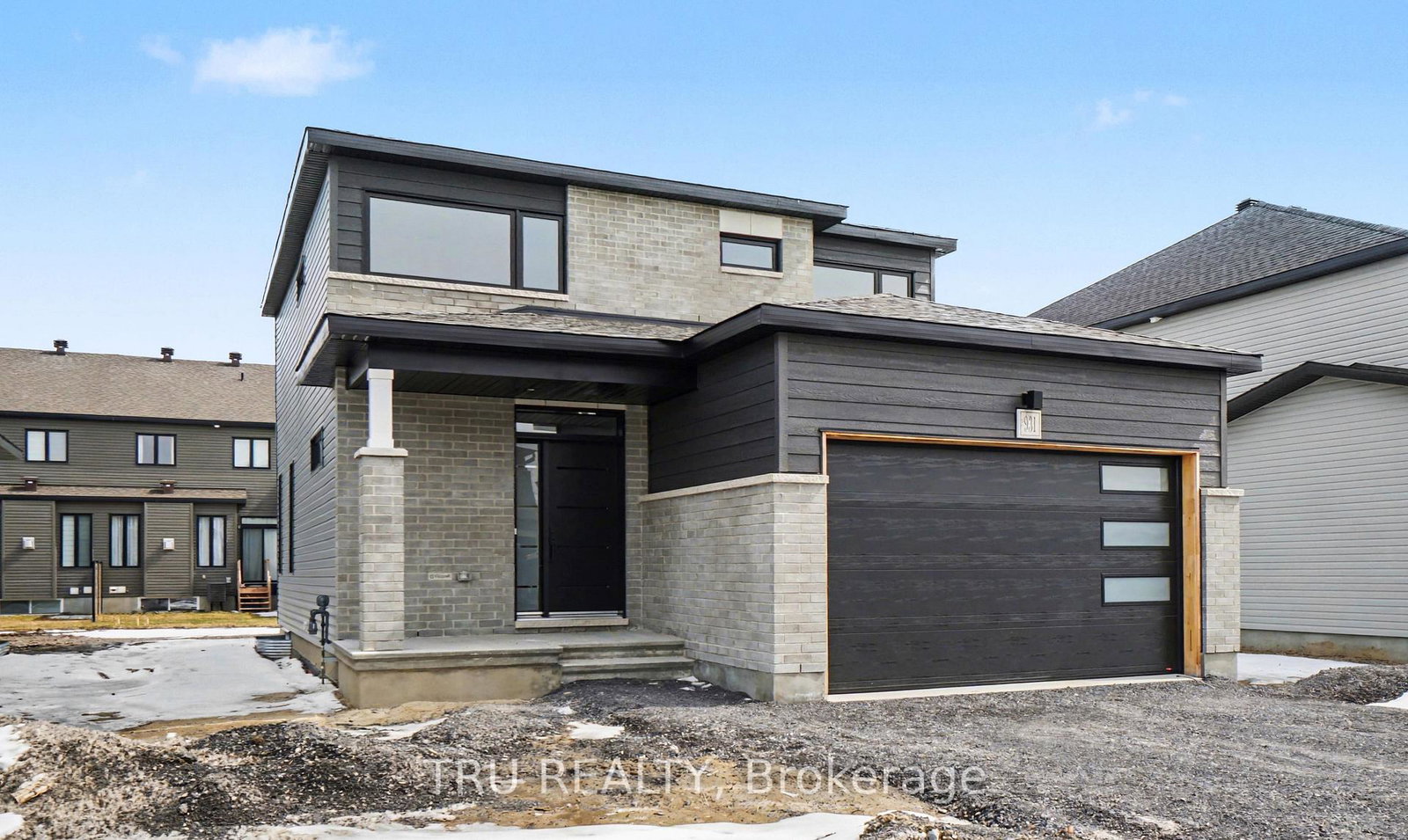 931-cologne-street-russell-ontario-x12991844