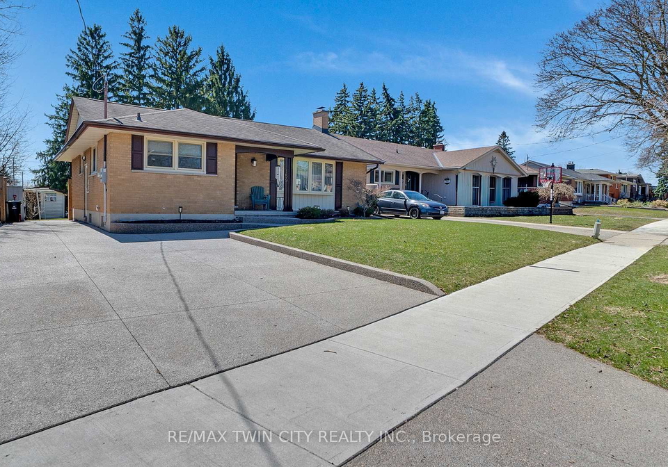 159-elkington-drive-kitchener-ontario-x12991910