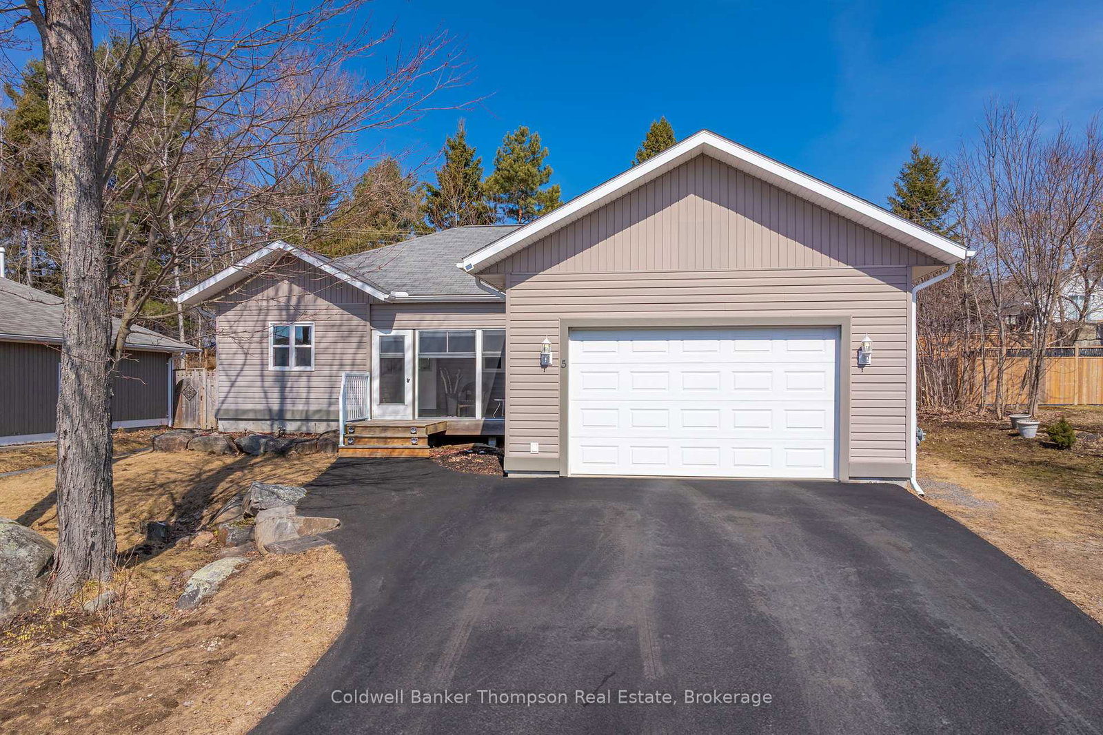 5-northdown-street-huntsville-ontario-x12992036