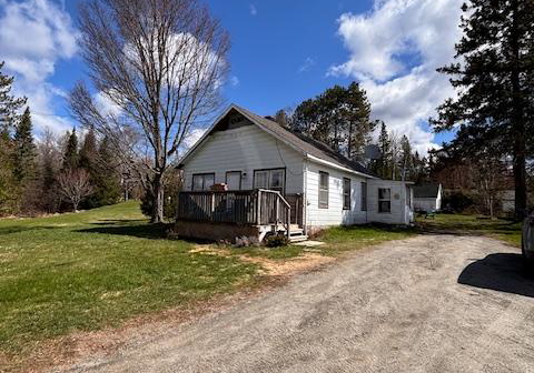 29606-60-hwy-highway-south-algonquin-ontario-x12992048