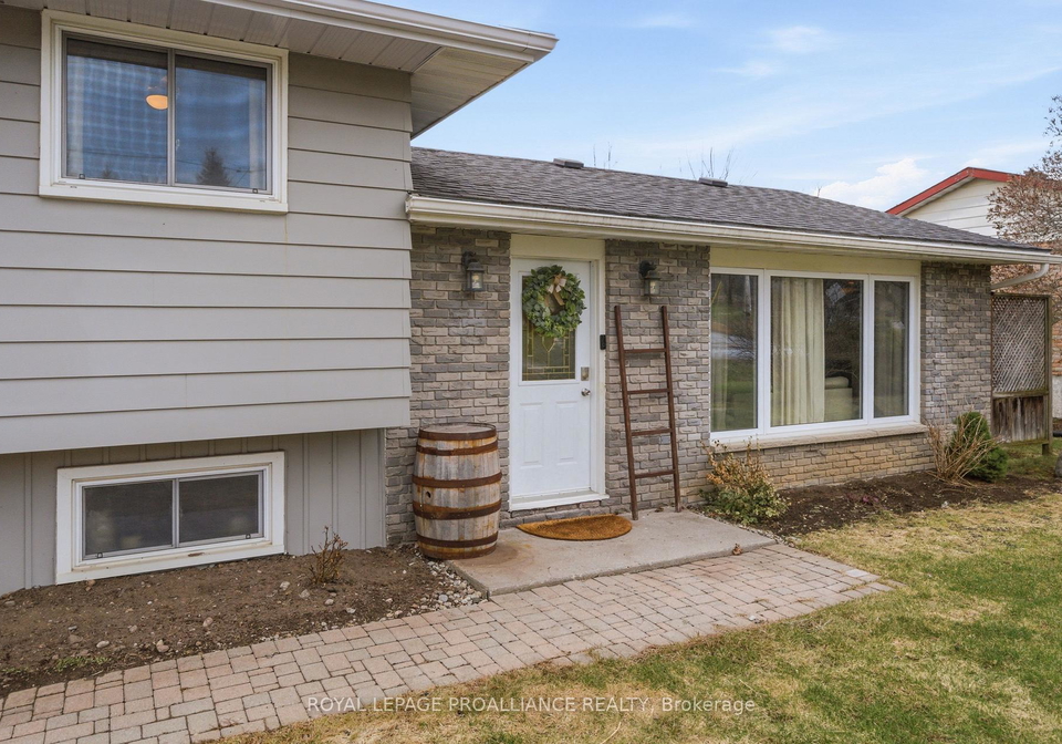 514-lester-road-quinte-west-ontario-x12992192