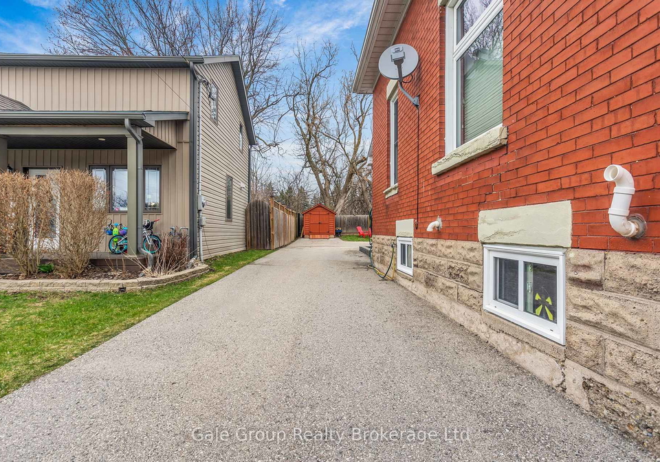 12-oxford-street-e-blandford-blenheim-ontario-x12992226