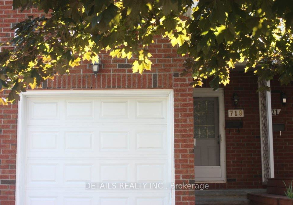 719-melbourne-avenue-ottawa-ontario-x12992266