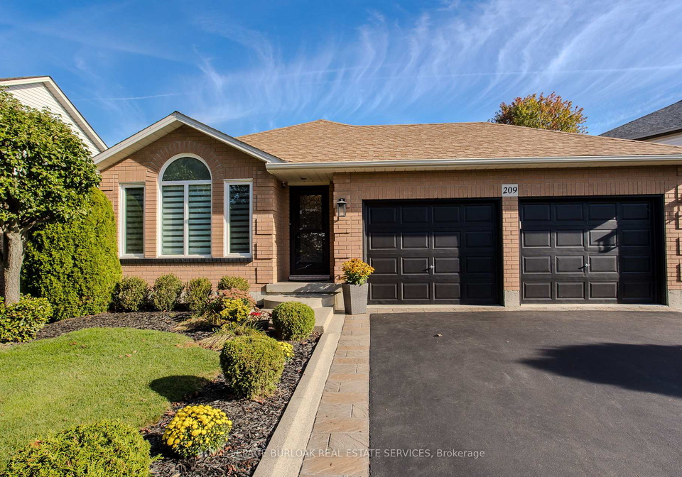 209-portage-lane-hamilton-ontario-x12992340