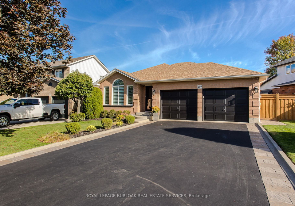 209-portage-lane-hamilton-ontario-x12992340