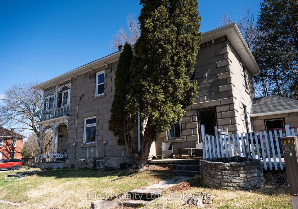 9017-erin-east-garafraxa-townline-erin-ontario-x12992342