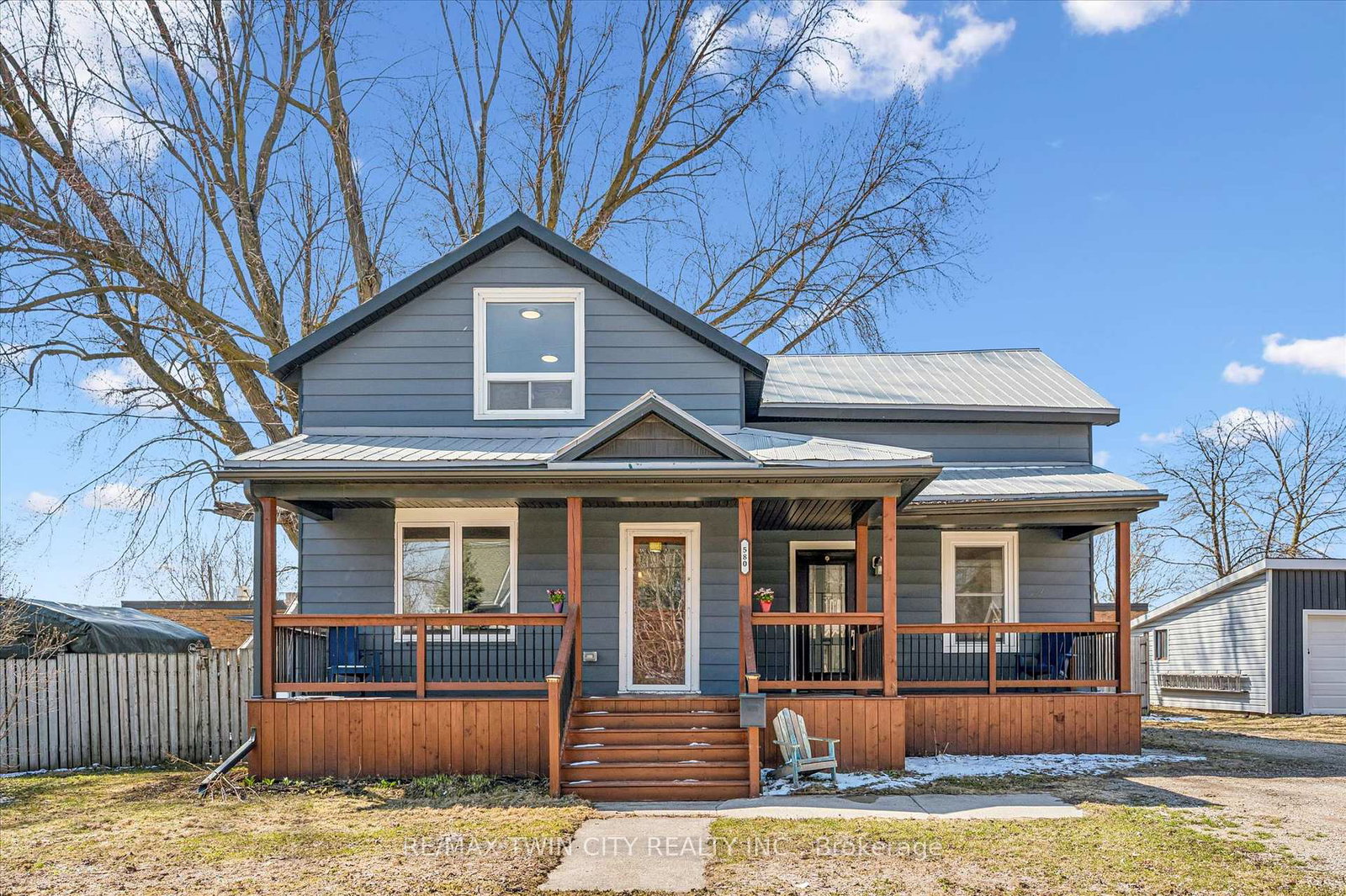 580-main-street-e-north-perth-ontario-x12992382