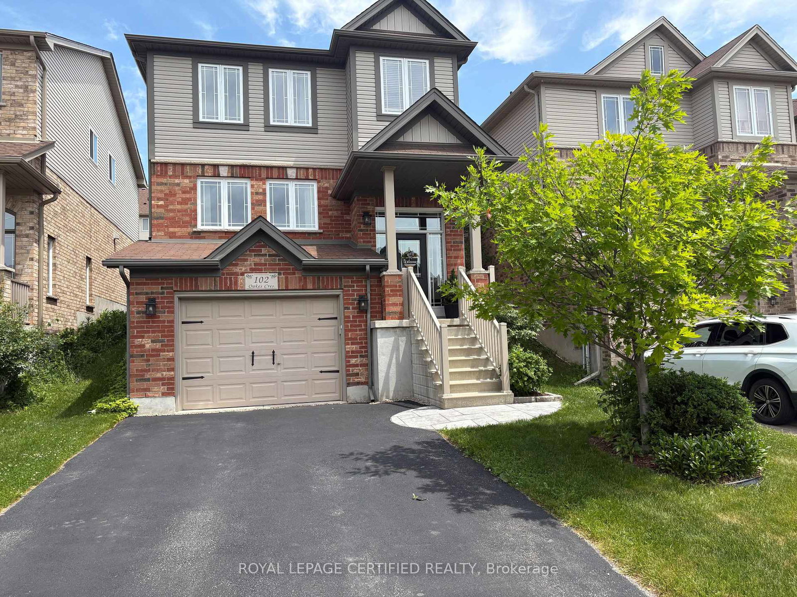 102-oakes-crescent-guelph-ontario-x12992398