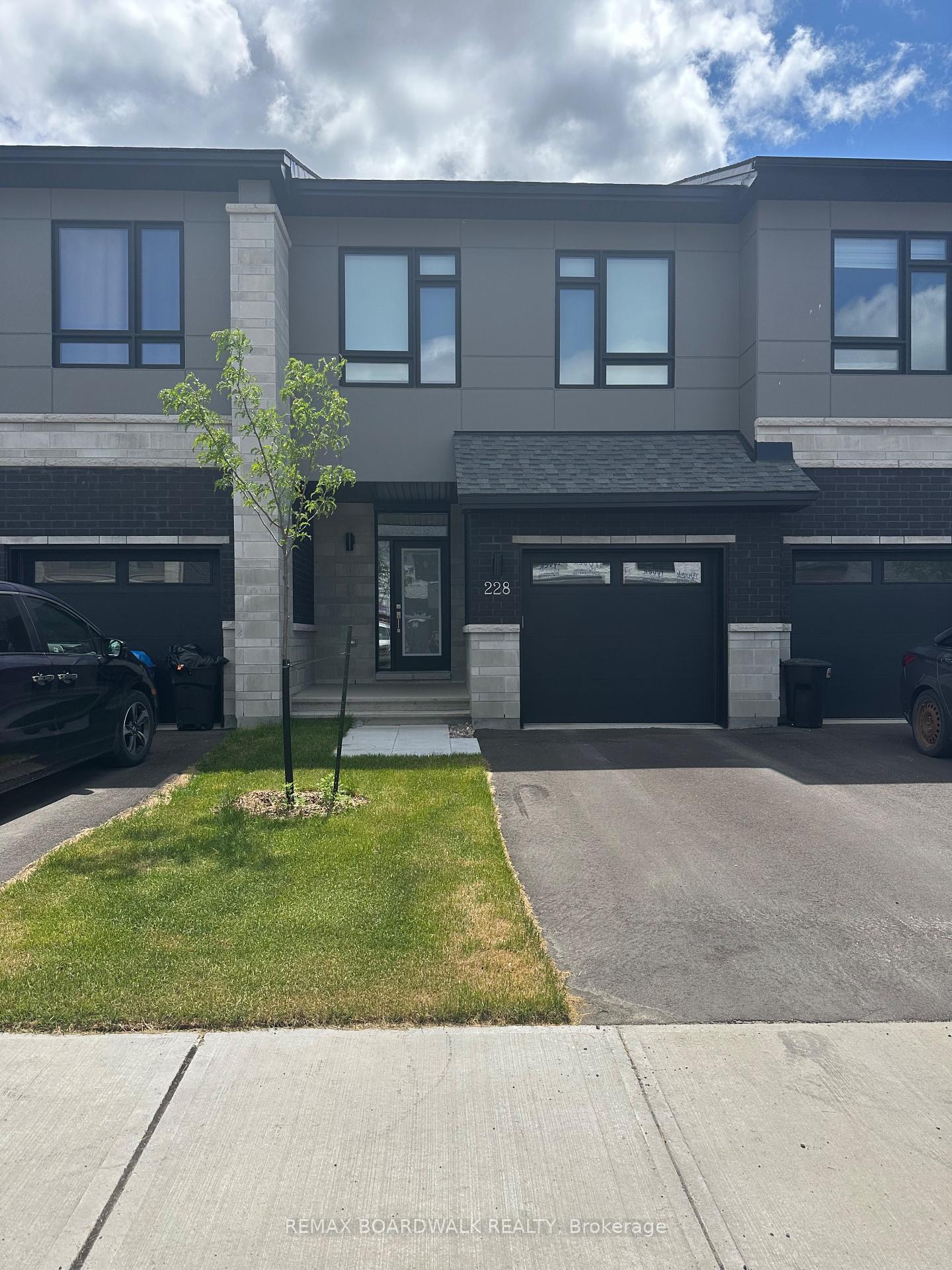228-bristol-crescent-north-grenville-ontario-x12992428