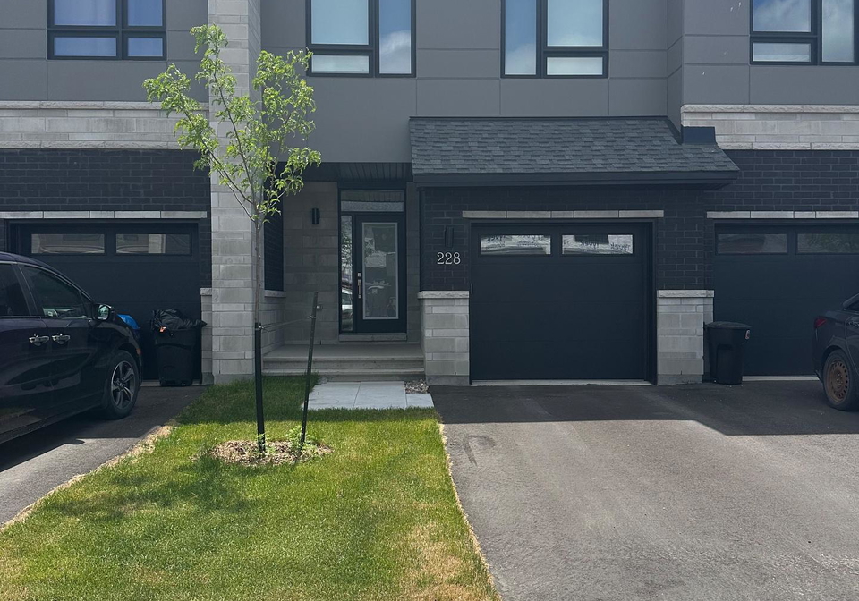 228-bristol-crescent-north-grenville-ontario-x12992428