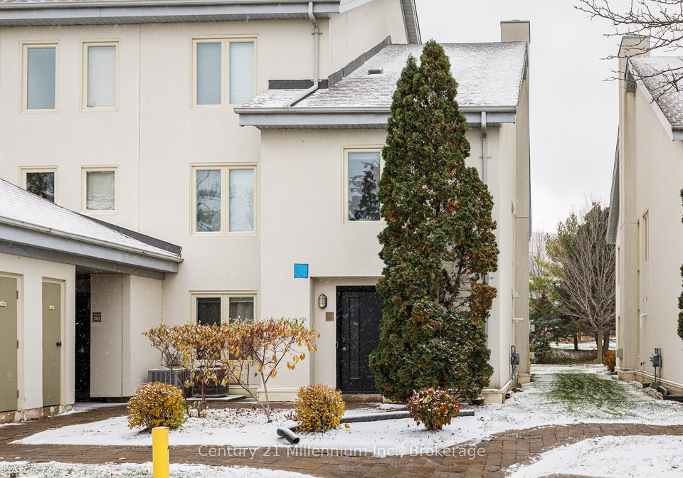 110-fairway-court-blue-mountains-ontario-x12992438
