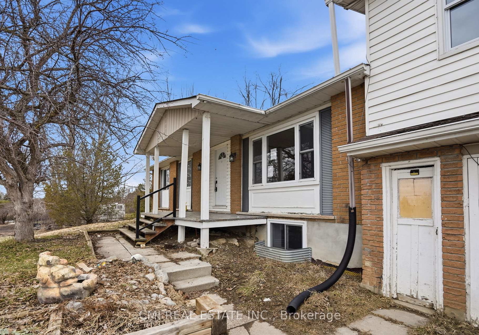 692-emily-park-road-kawartha-lakes-ontario-x12992450