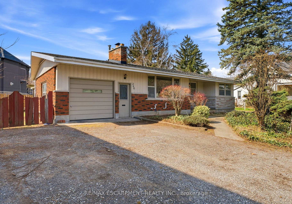 246-main-street-e-grimsby-ontario-x12992474