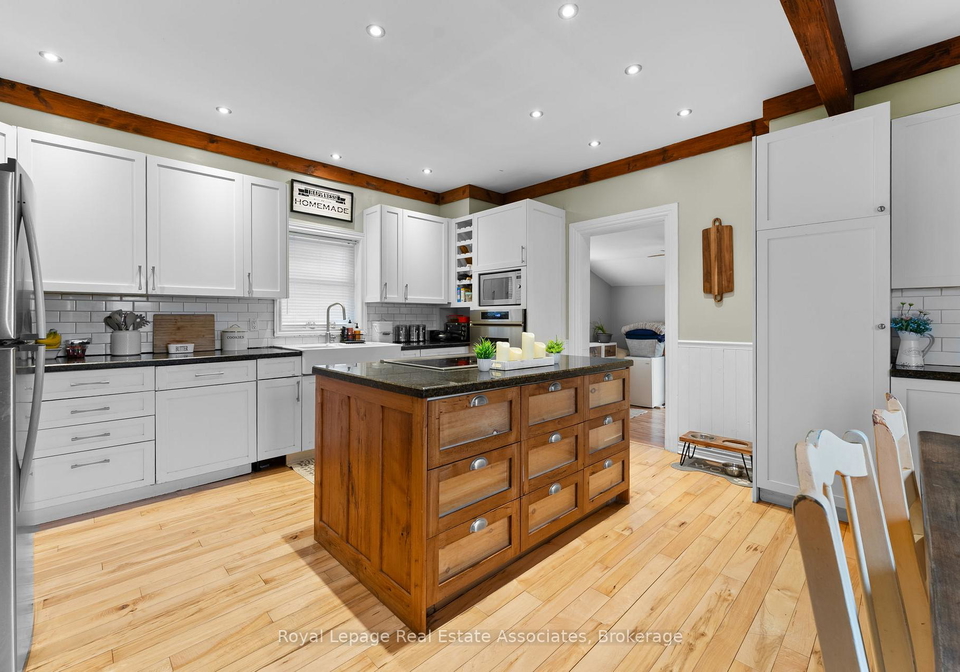 4-dundas-street-e-erin-ontario-x12992504