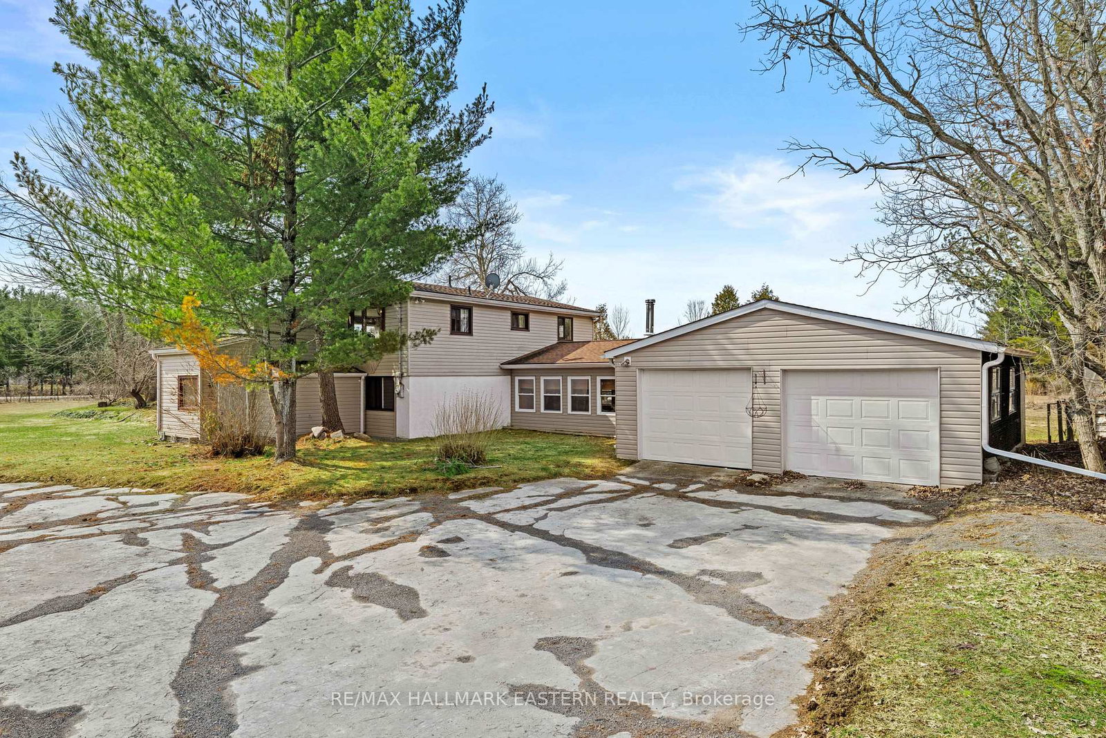 700-golf-course-road-douro-dummer-ontario-x12992550