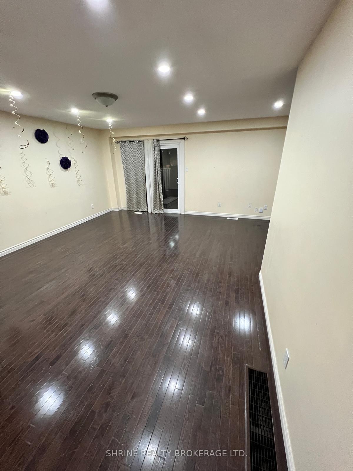 690-little-grey-street-london-east-ontario-x12992584