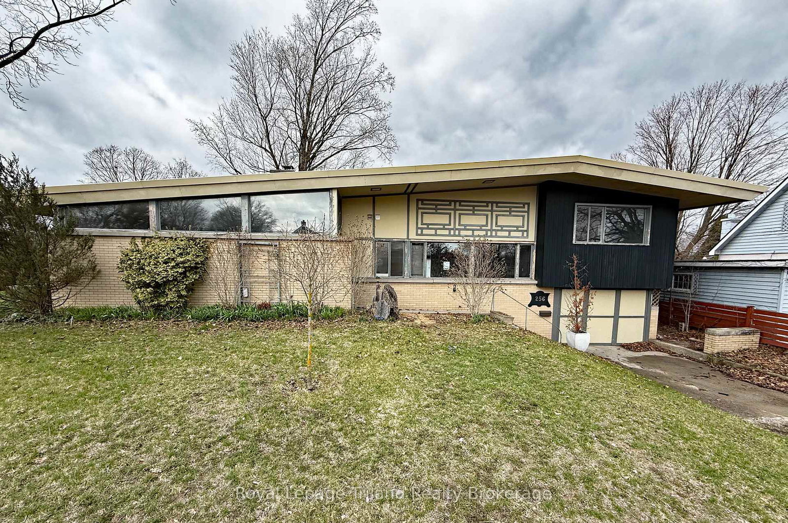 256-st-george-lane-norfolk-ontario-x12992748