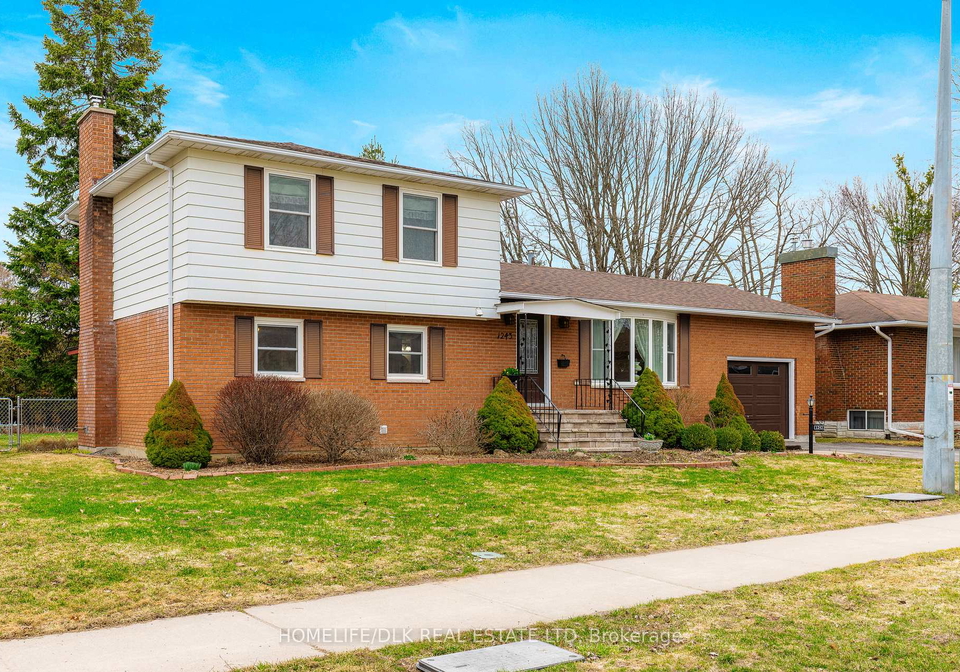 1243-alwington-street-brockville-ontario-x12992802