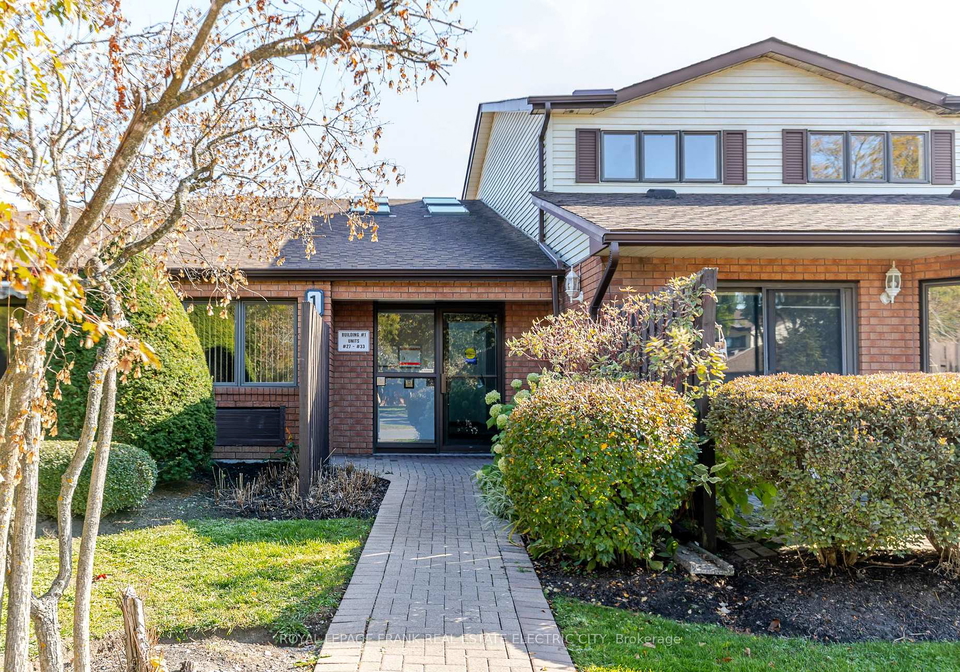 36-champlain-crescent-peterborough-ontario-x12992844