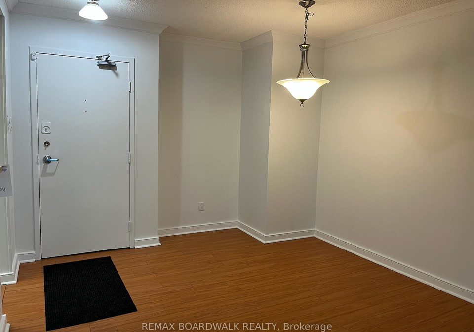 555-brittany-drive-ottawa-ontario-x12992848