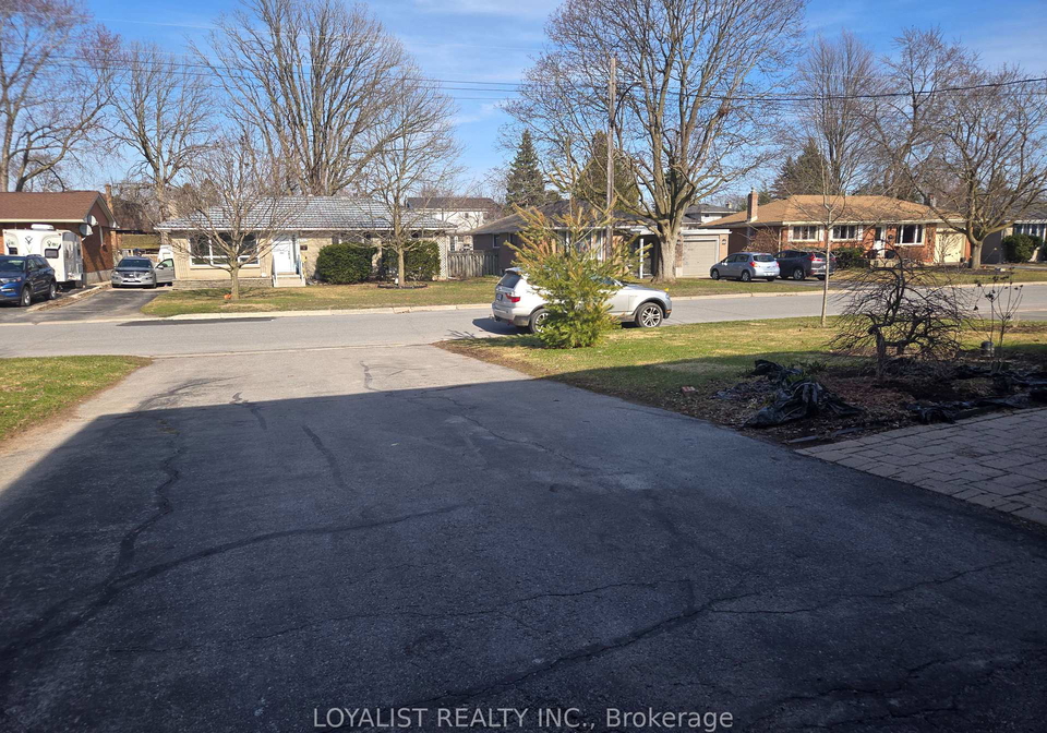 220-parrott-drive-belleville-ontario-x12992916