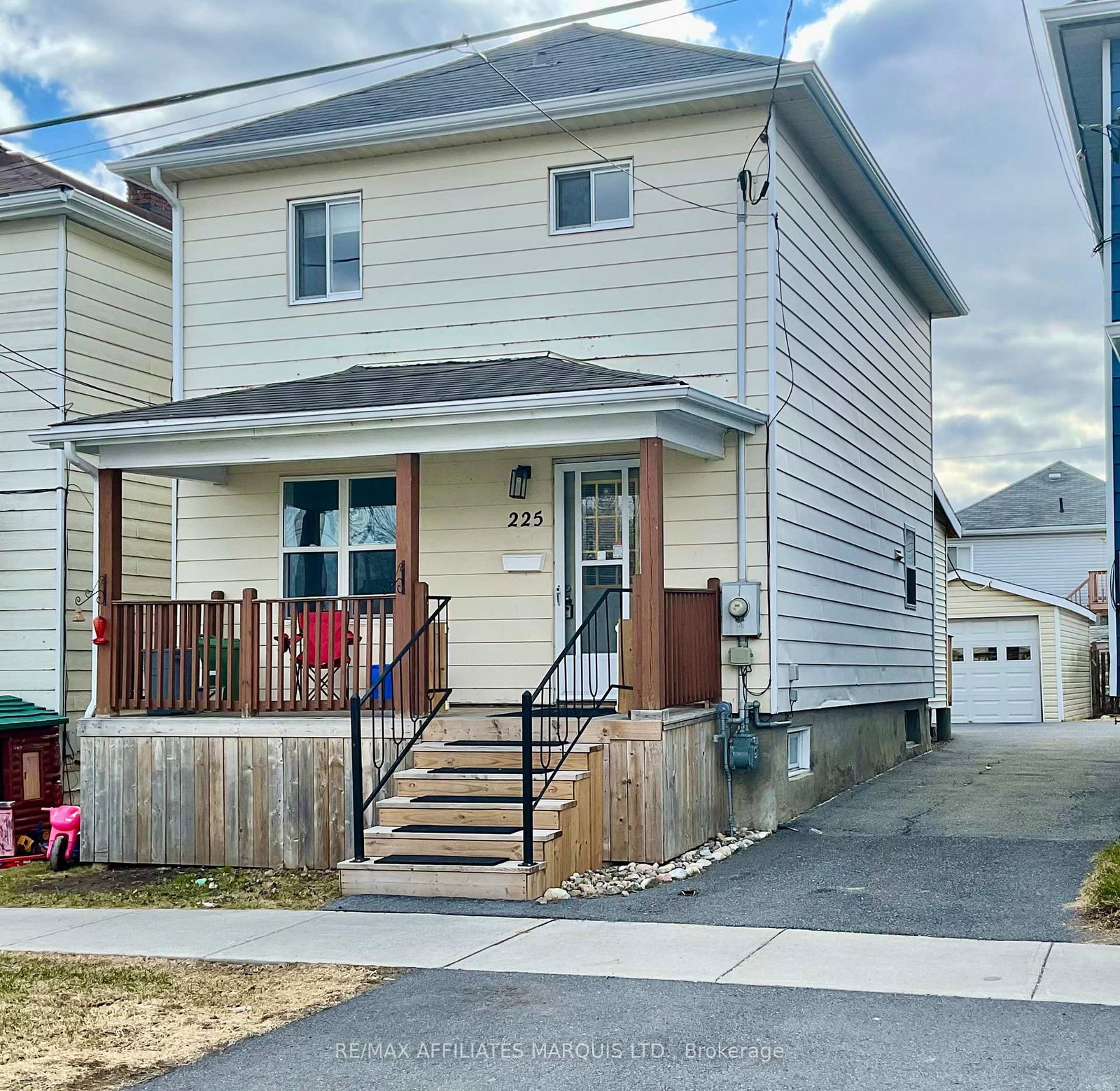 225-alice-street-cornwall-ontario-x12992974