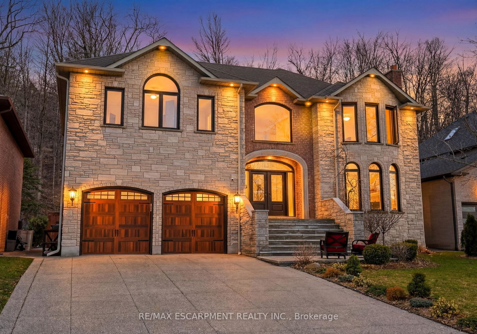 82-maple-drive-hamilton-ontario-x12992998