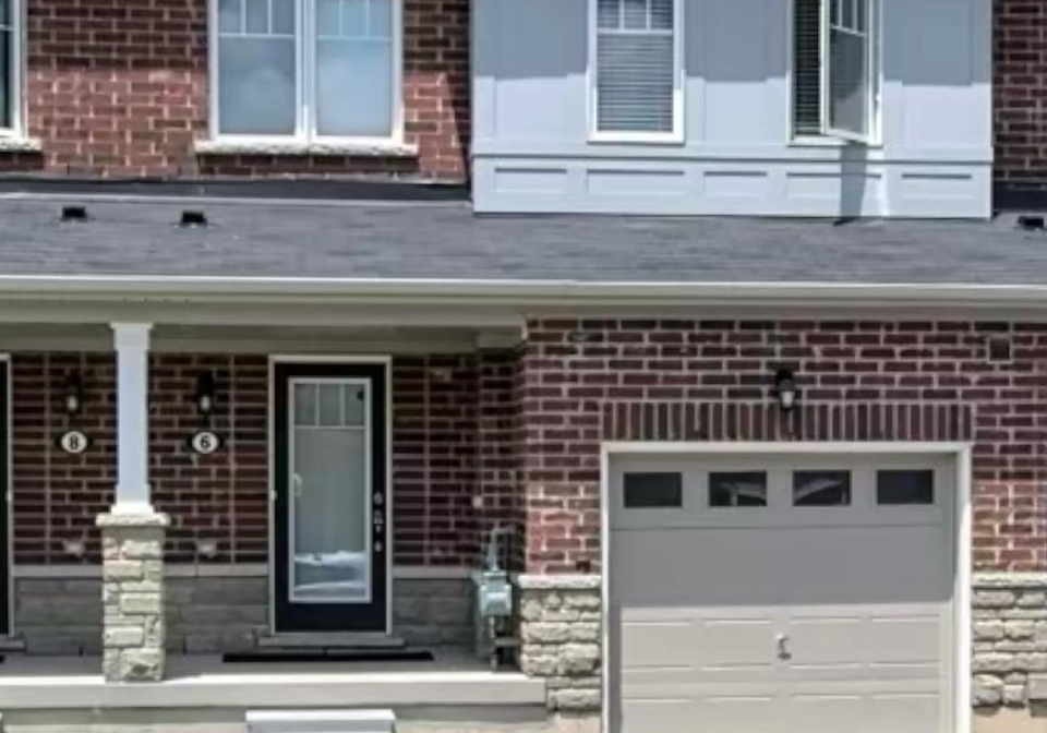 6-longboat-run-w-brantford-ontario-x12993086