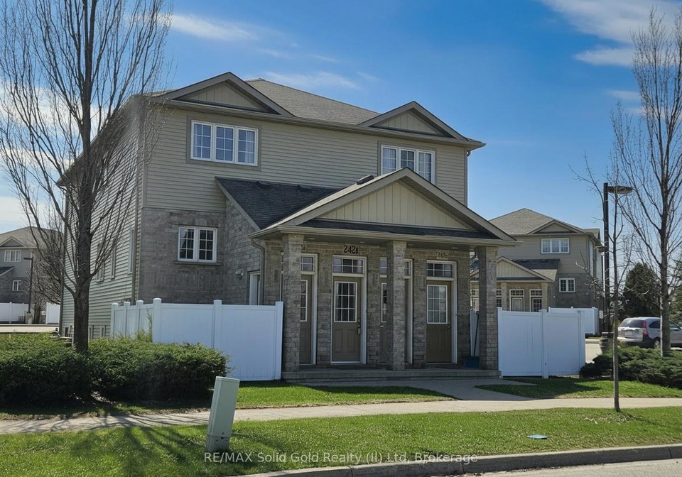 242-westmeadow-drive-kitchener-ontario-x12993160