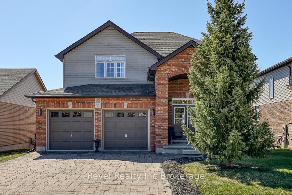 7-woodhatch-crescent-ingersoll-ontario-x12993182