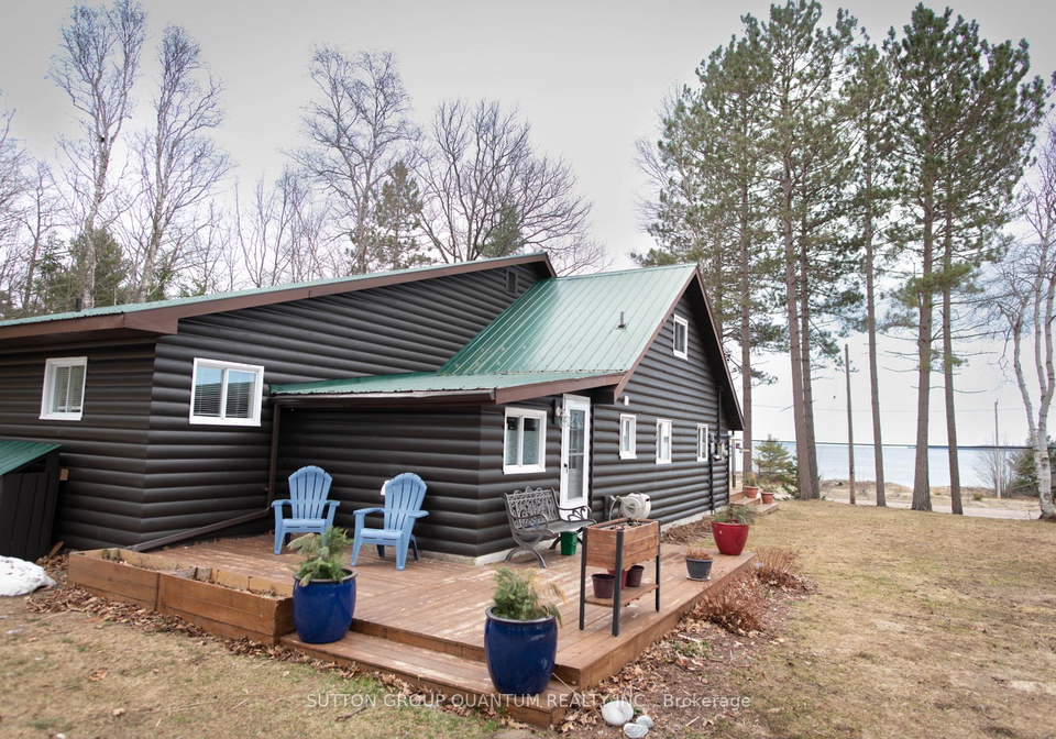 10366-highway-17-highway-n-algoma-remote-area-ontario-x12993246