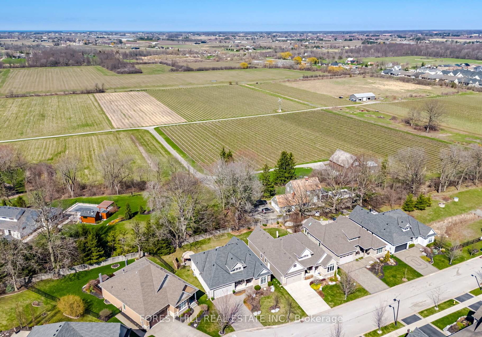 51-stoneridge-crescent-niagara-on-the-lake-ontario-x12993352