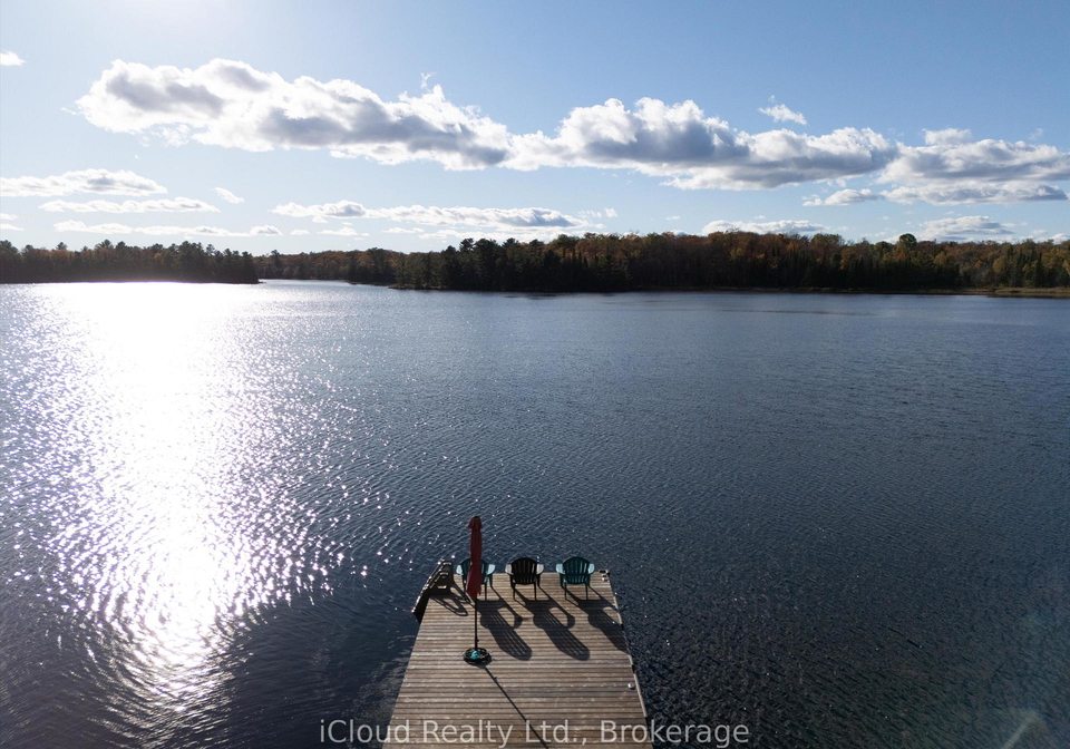 1128-124-highway-whitestone-ontario-x12993388