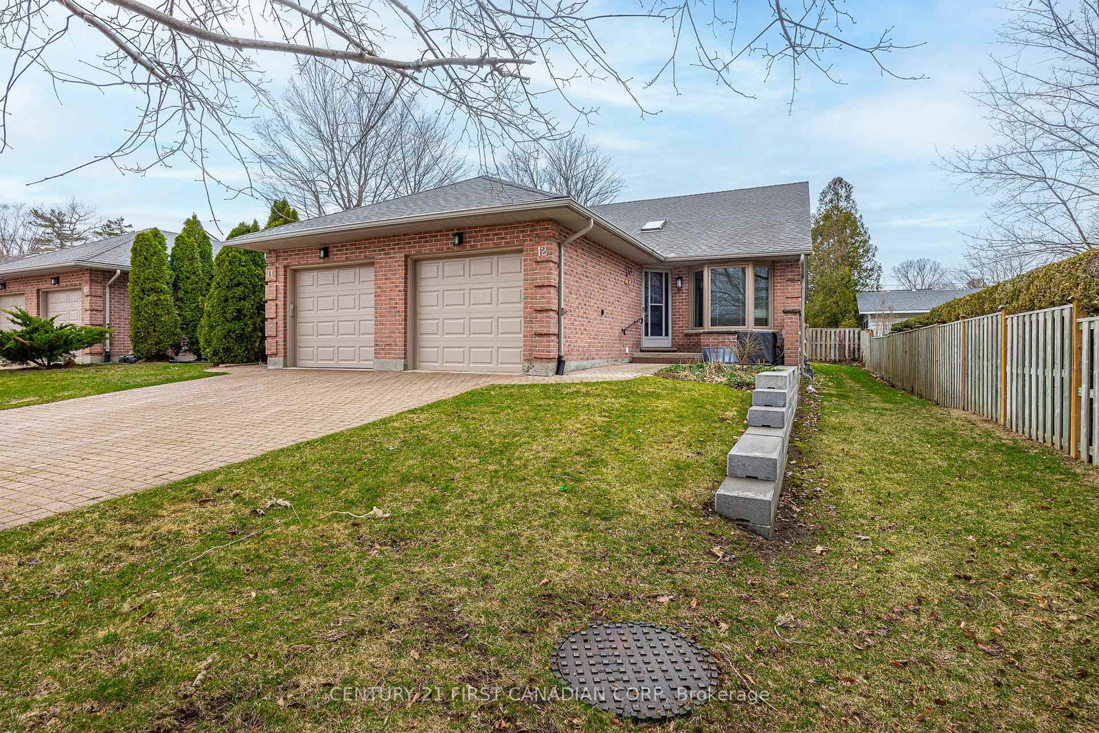 90-ontario-street-s-lambton-shores-ontario-x12993488