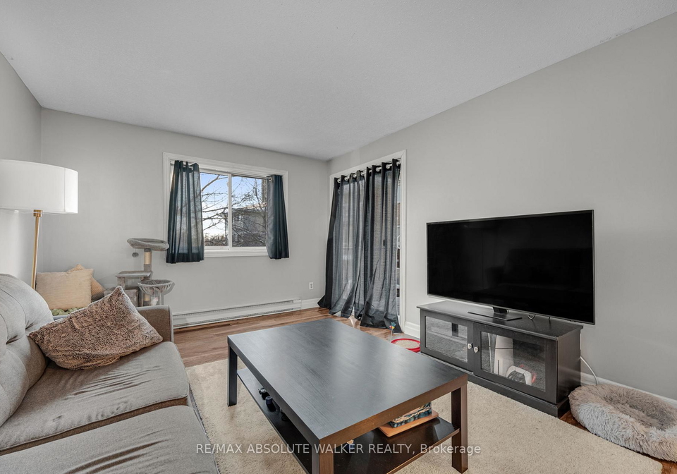 250-brittany-drive-ottawa-ontario-x12993542