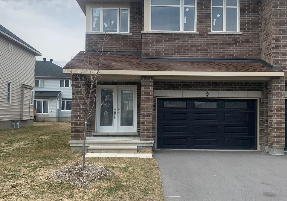 9-wylie-way-carleton-place-ontario-x12993696
