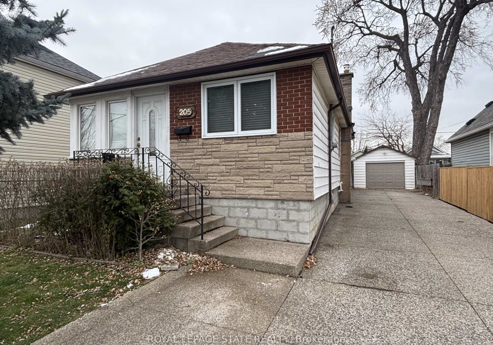 205-ivon-avenue-hamilton-ontario-x12993728