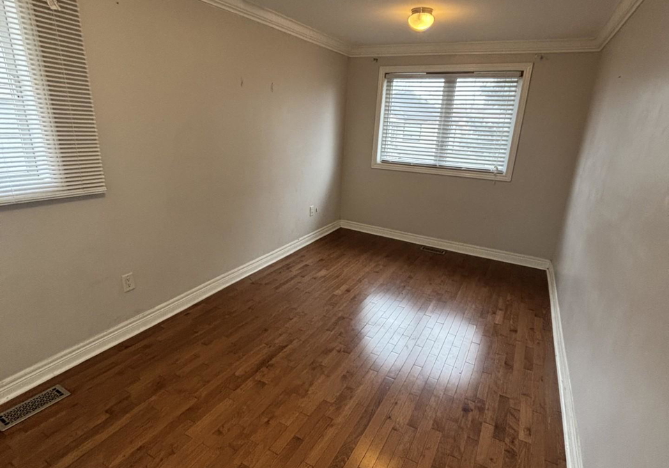 205-ivon-avenue-hamilton-ontario-x12993728