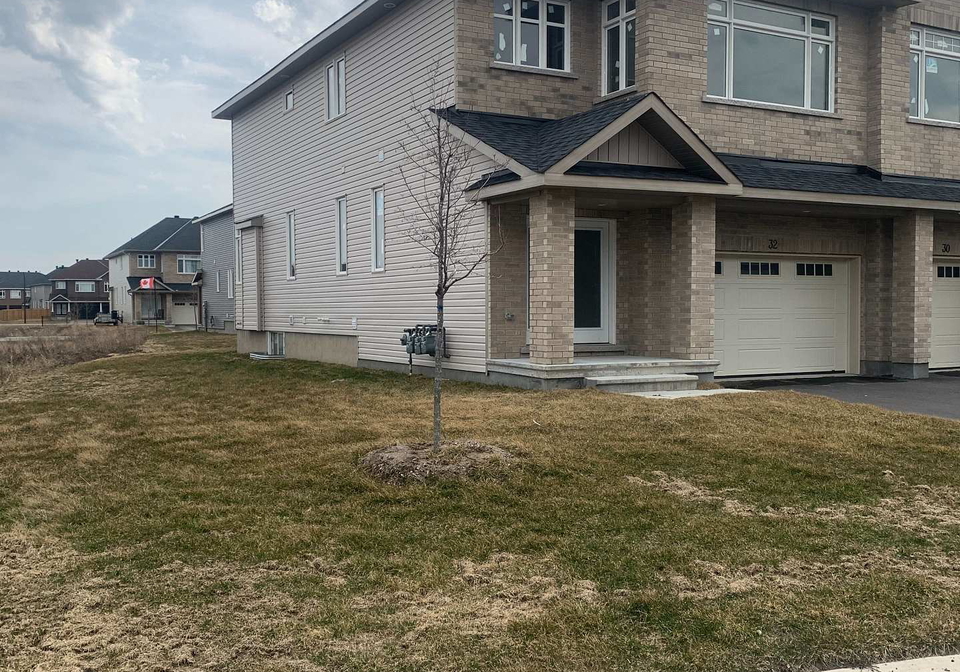 32-wylie-way-carleton-place-ontario-x12993888