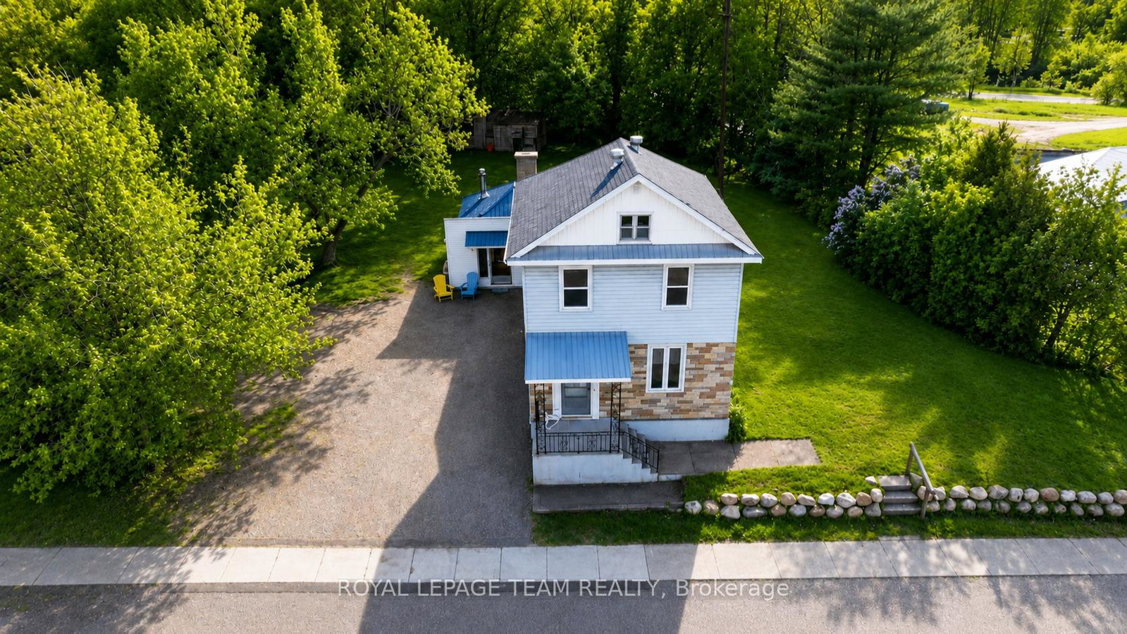 190-queen-street-killaloe-hagarty-and-richards-killaloe-hagarty-and-richards-ontario-x12994010