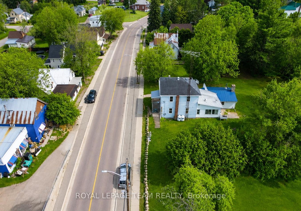 190-queen-street-killaloe-hagarty-and-richards-killaloe-hagarty-and-richards-ontario-x12994010