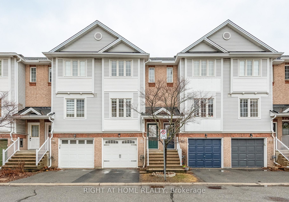 212-rutgers-private-ottawa-ontario-x12994078