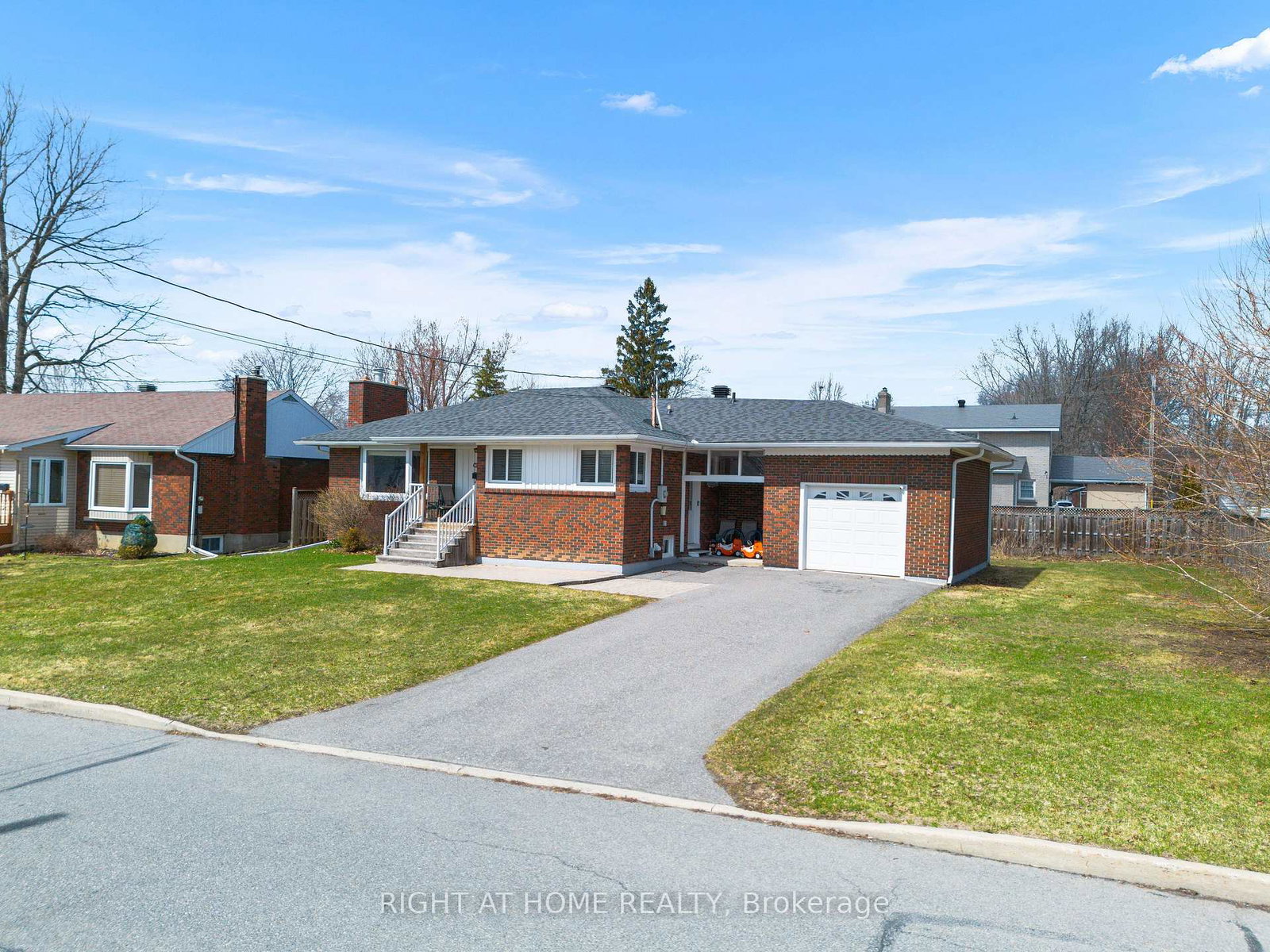 1307-princess-street-cornwall-ontario-x12994142