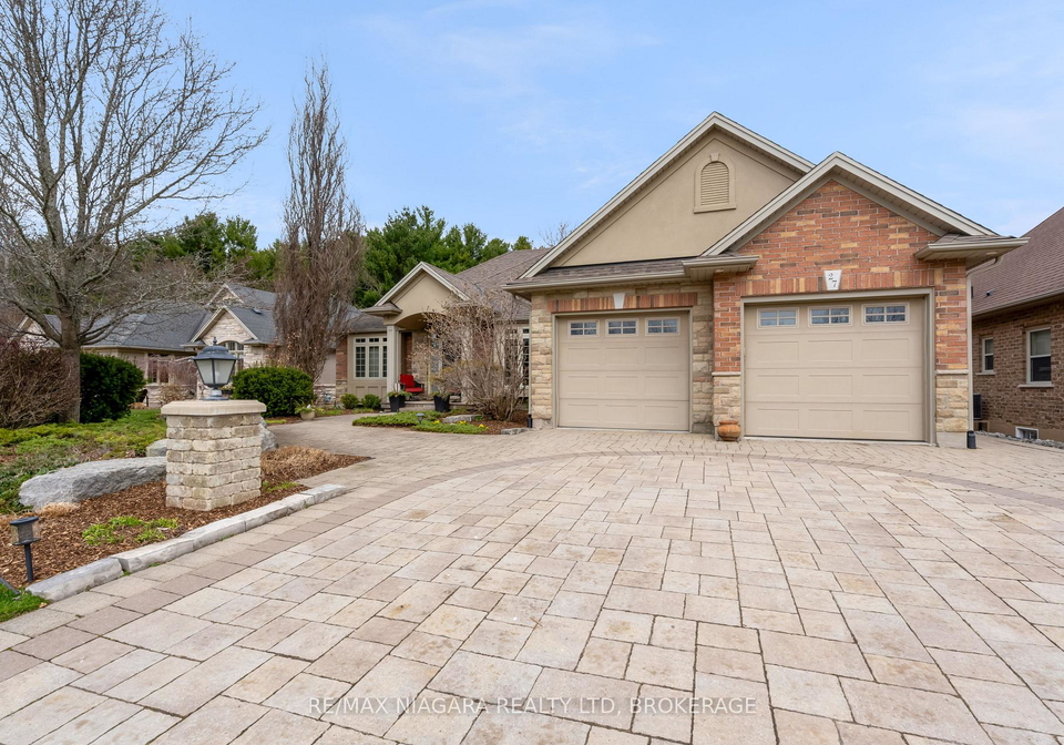 27-martha-court-pelham-ontario-x12994274