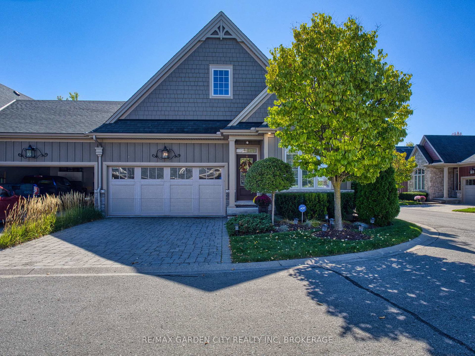 2vansickle-road-st-catharines-ontario-x12994328