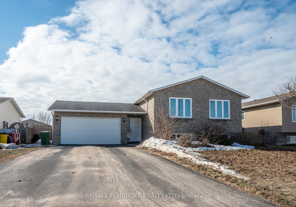 46-highland-park-drive-petawawa-ontario-x12994374