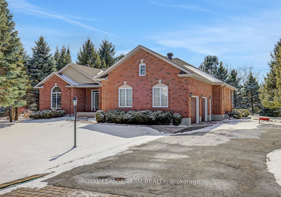 1093-pegasus-crescent-ottawa-ontario-x12994506