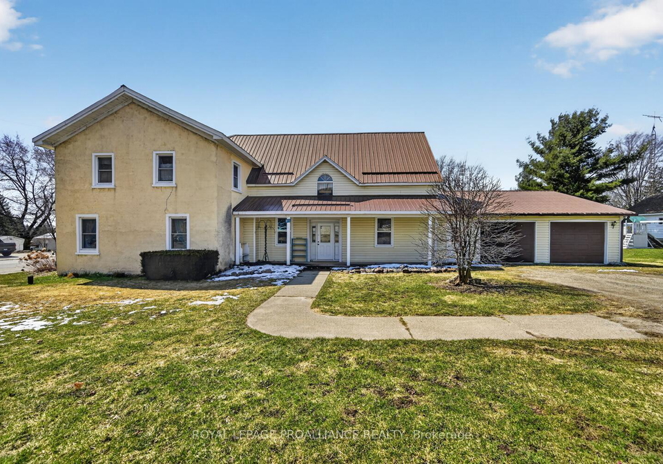 2-main-street-w-athens-ontario-x12994750