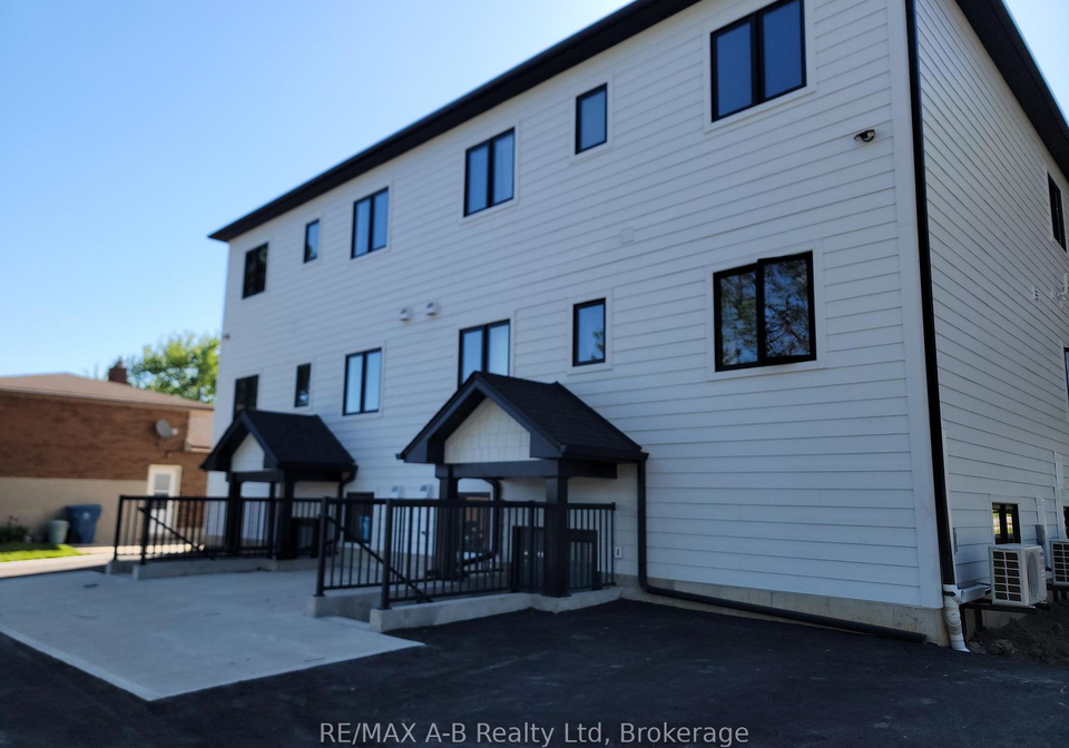 312-forman-avenue-stratford-ontario-x12994890